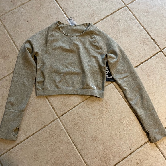 TLF Cropped Long Sleeve - Picture 1 of 5